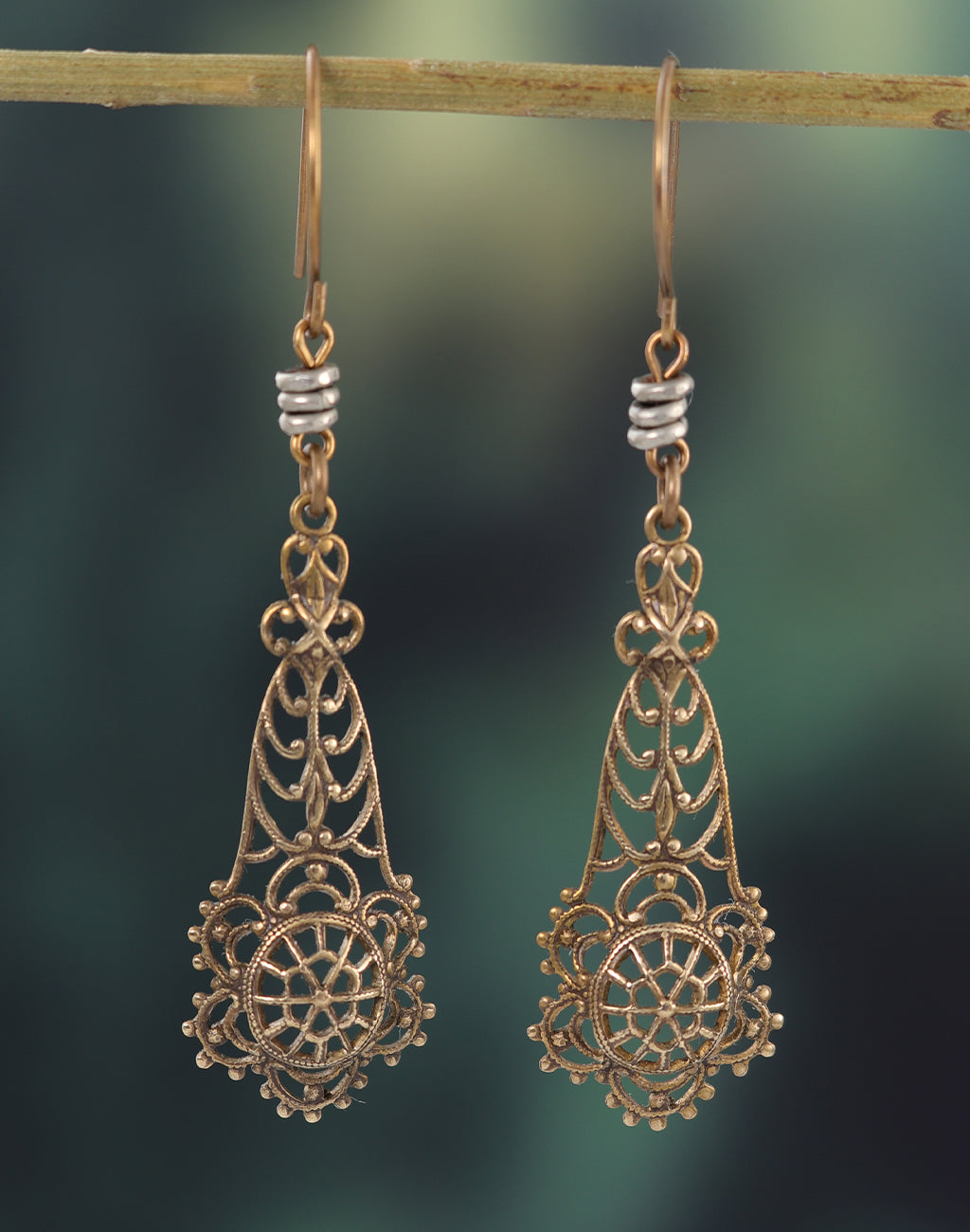 BVERG012 Gold Filigree Earrings