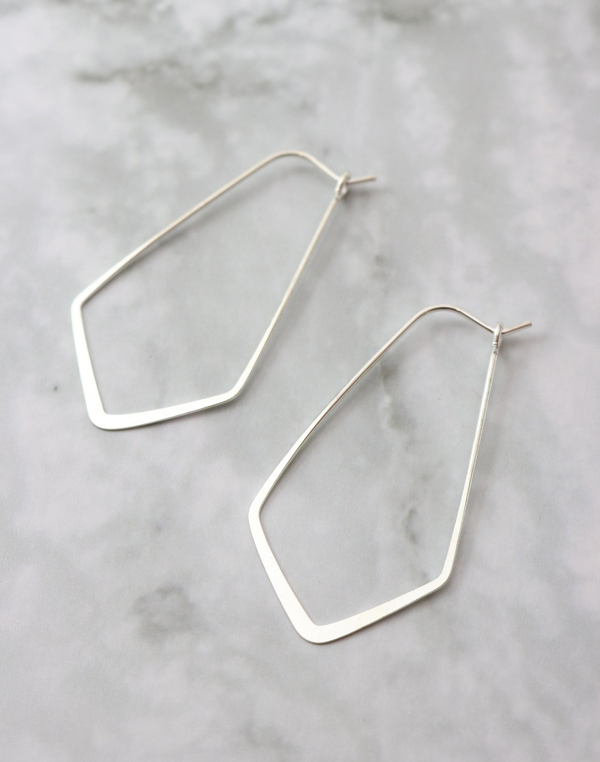 Chevron Earring, 40x22mm, (1 pair)