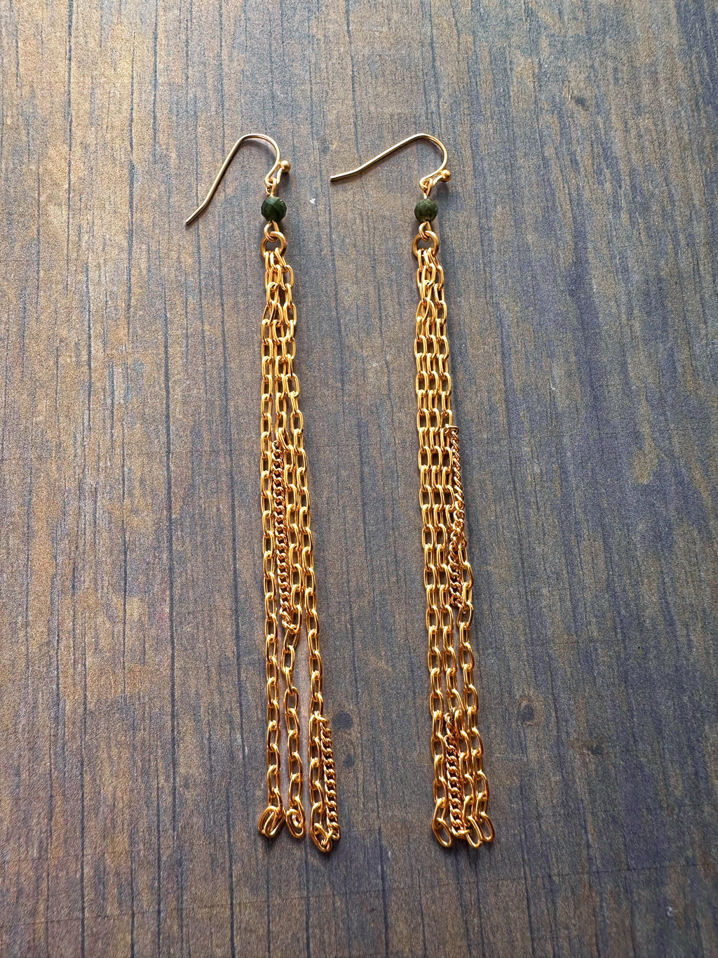 Gold chain earrings (2674EF5D)
