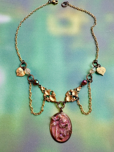 Vintage pink cameo necklace - 7370B1F1-D309-4D36-AEFD-D4CFB917AA94