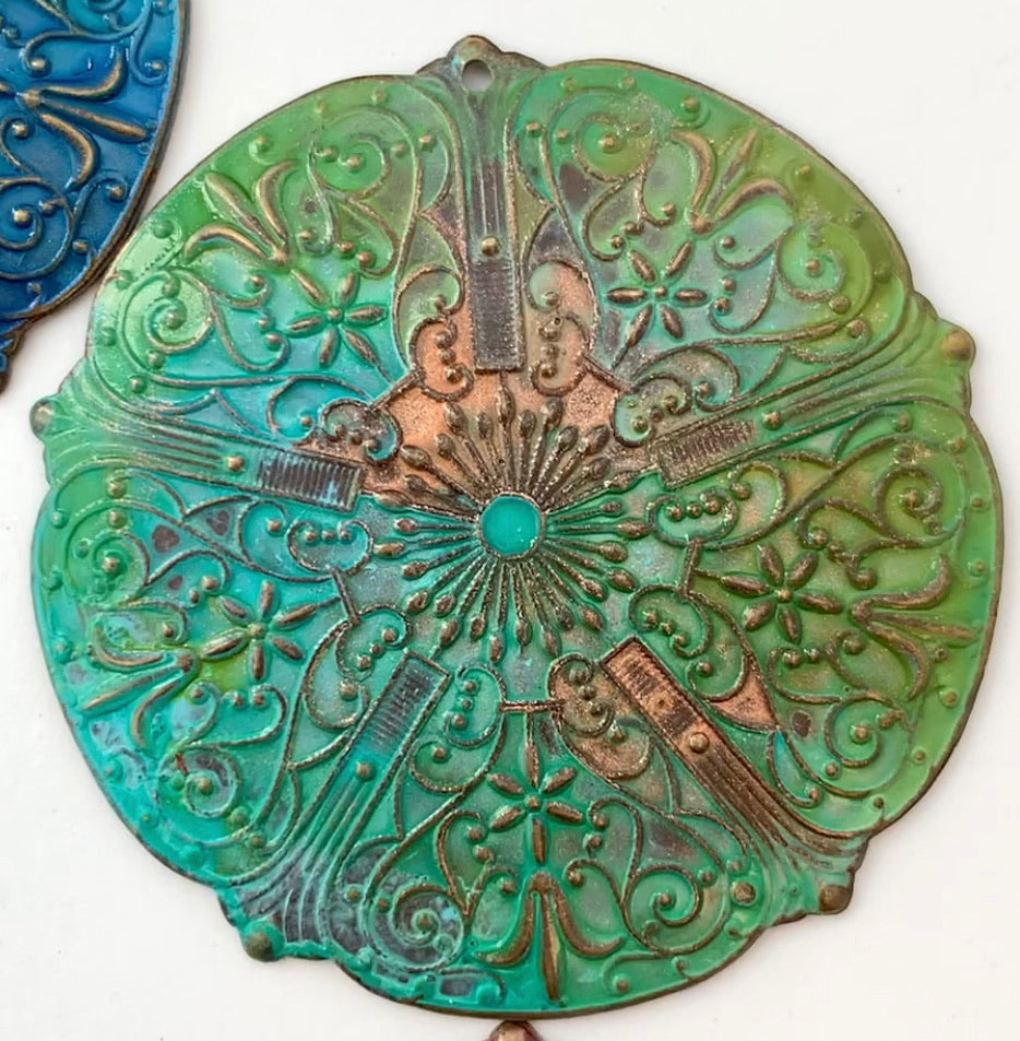 Ornate green and turquoise metal art piece A019E534