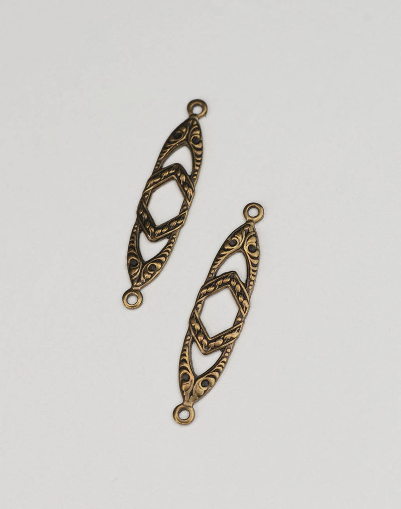 Vintage bronze filigree connectors (C2H70)