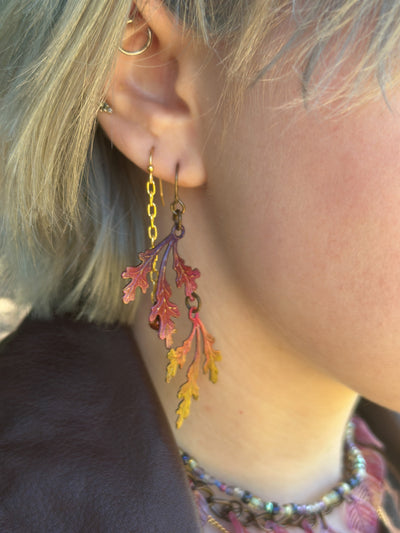 Earrings with colorful leaf design (CAF15EF9)