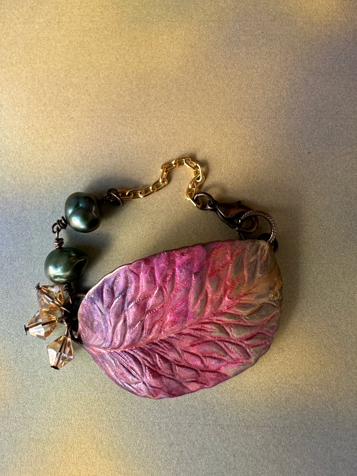 Leaf-shaped bracelet with pearls, DE684EC3-F84E-440A-882F-B5E42D9FBE21