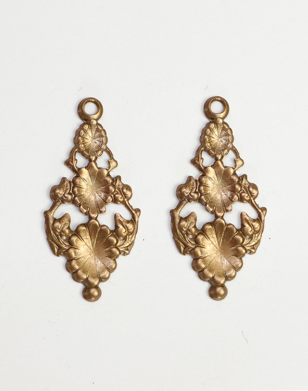 Tiered Flowers, 28x13.5mm (2pcs)