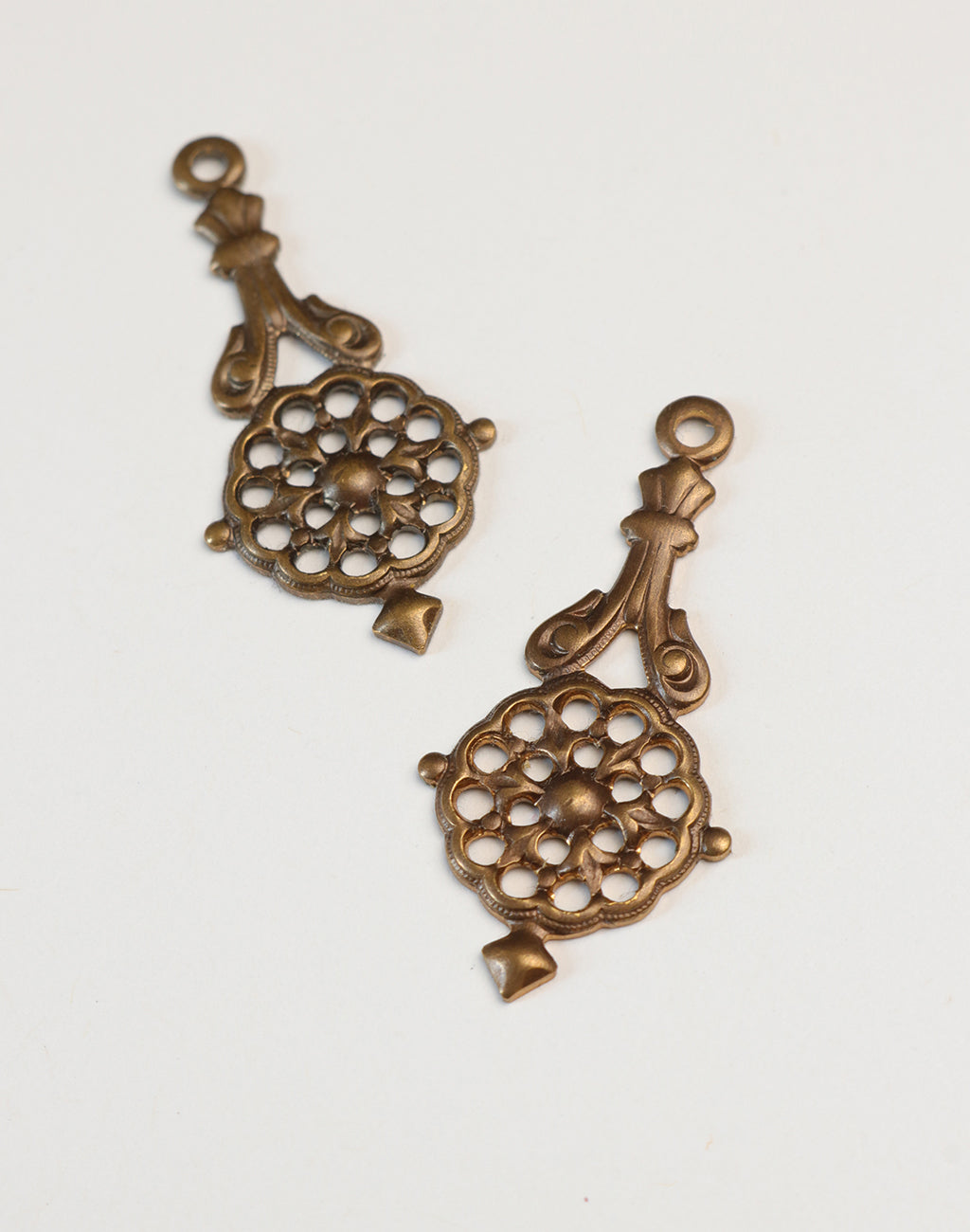 DP11 decorative bronze hardware pieces
