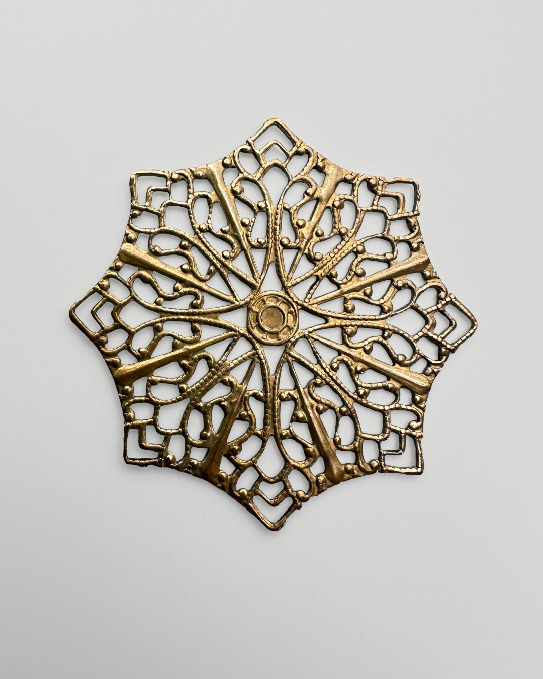 Delicate Web Filigree, 41mm (1 pc)