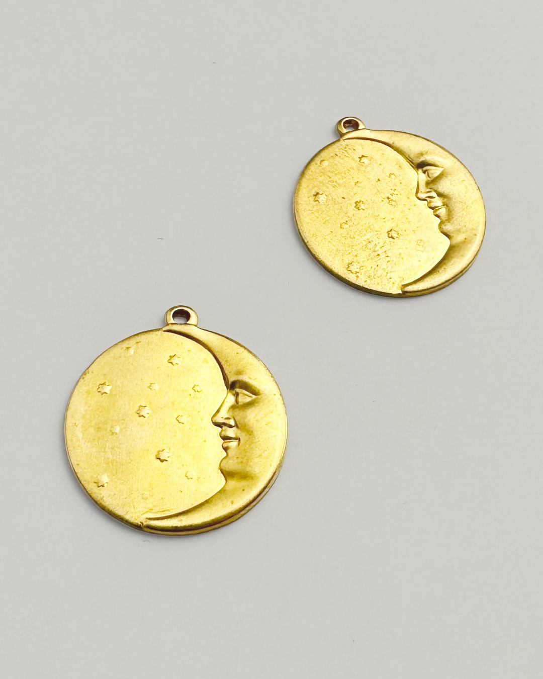 Moon Face Charm, 19x18mm, (2pcs)