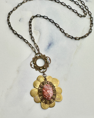 Vintage Jewelry Box Complete Necklace Kit no 1