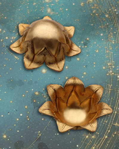 Dapped Floral Bell (2 pcs)