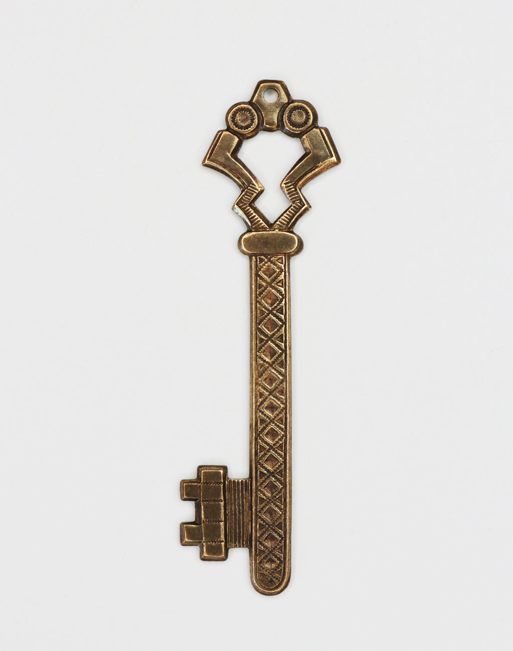 Vintage key image P0015