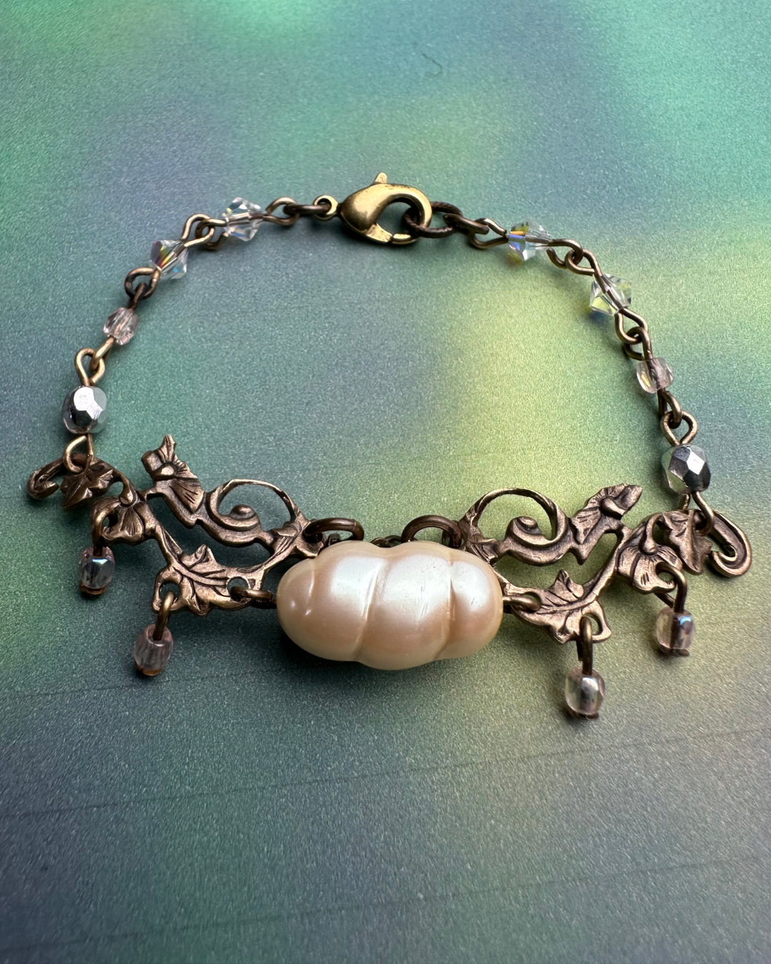 White Swan Necklace & Bracelet Inspo Bundle