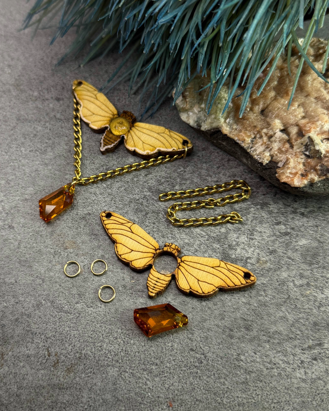 Dragonfly Crystal Pendant Kit