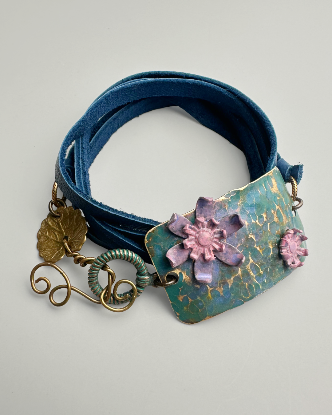 Monet Waterlily Bracelet & Earrings Inspo Bundle