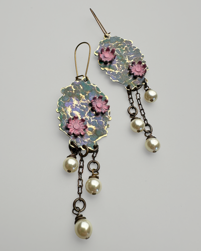 Monet Waterlily Bracelet & Earrings Inspo Bundle