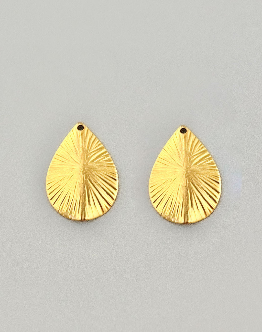 Teardrop Bursts, 23x17mm, (2pcs)
