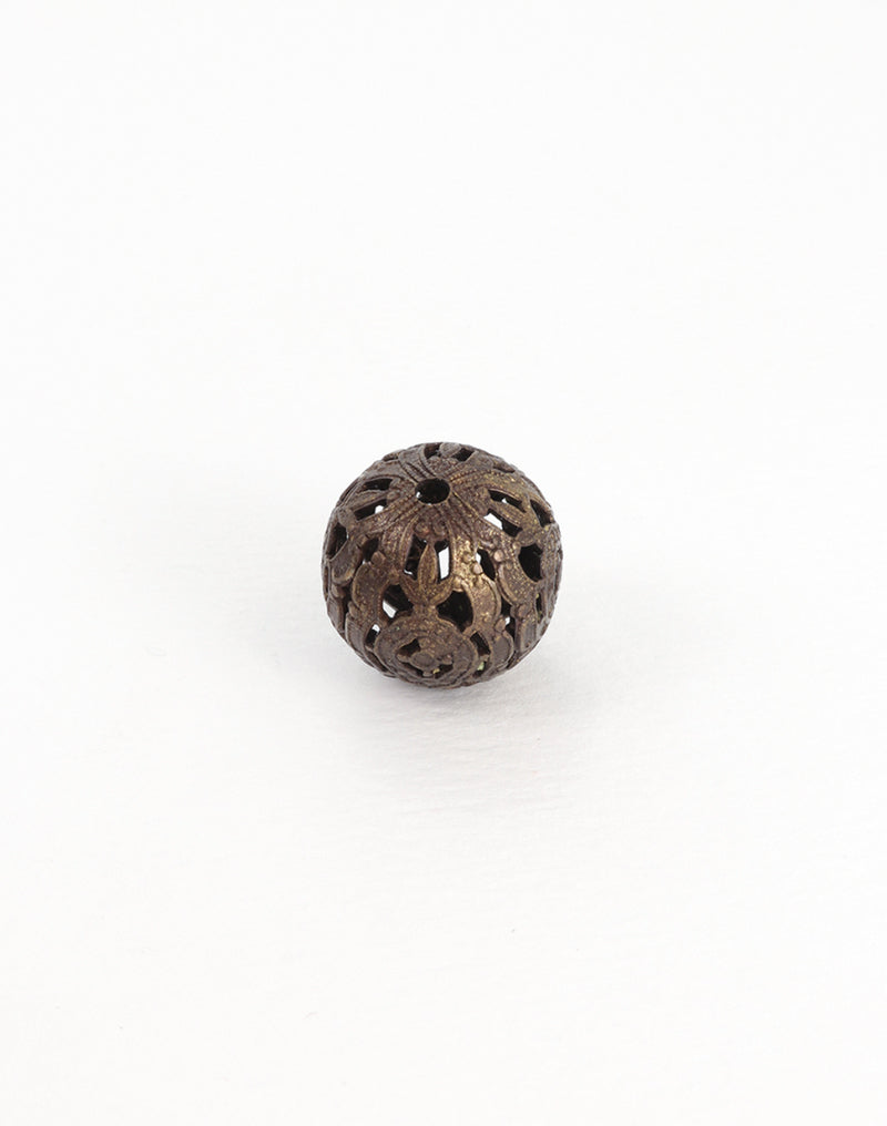 BD100 metal filigree bead