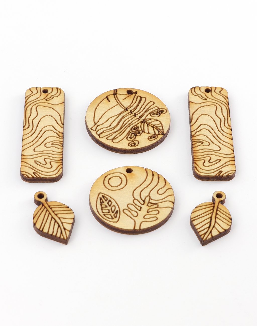 CSMMNG-007-B Wooden pendants with nature designs