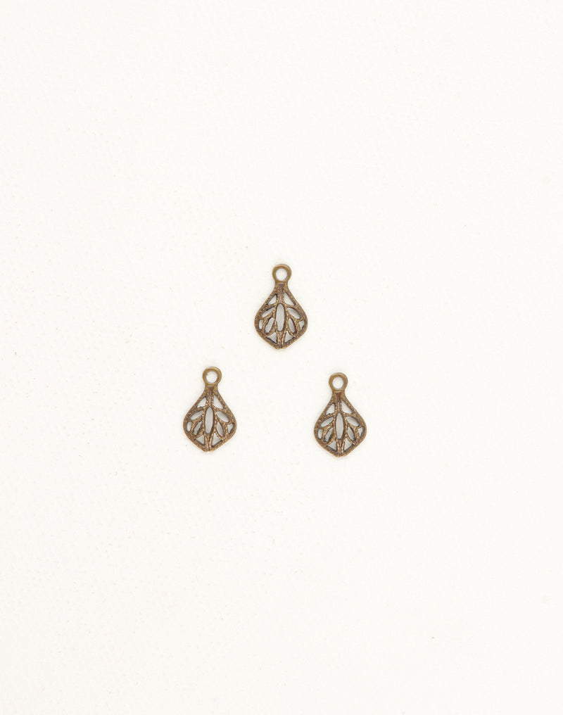 DP370 - Three small filigree charms