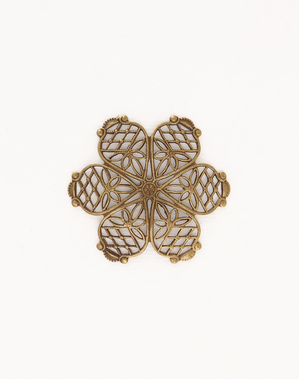Violet Petal Filigree, 35mm, (1pc)