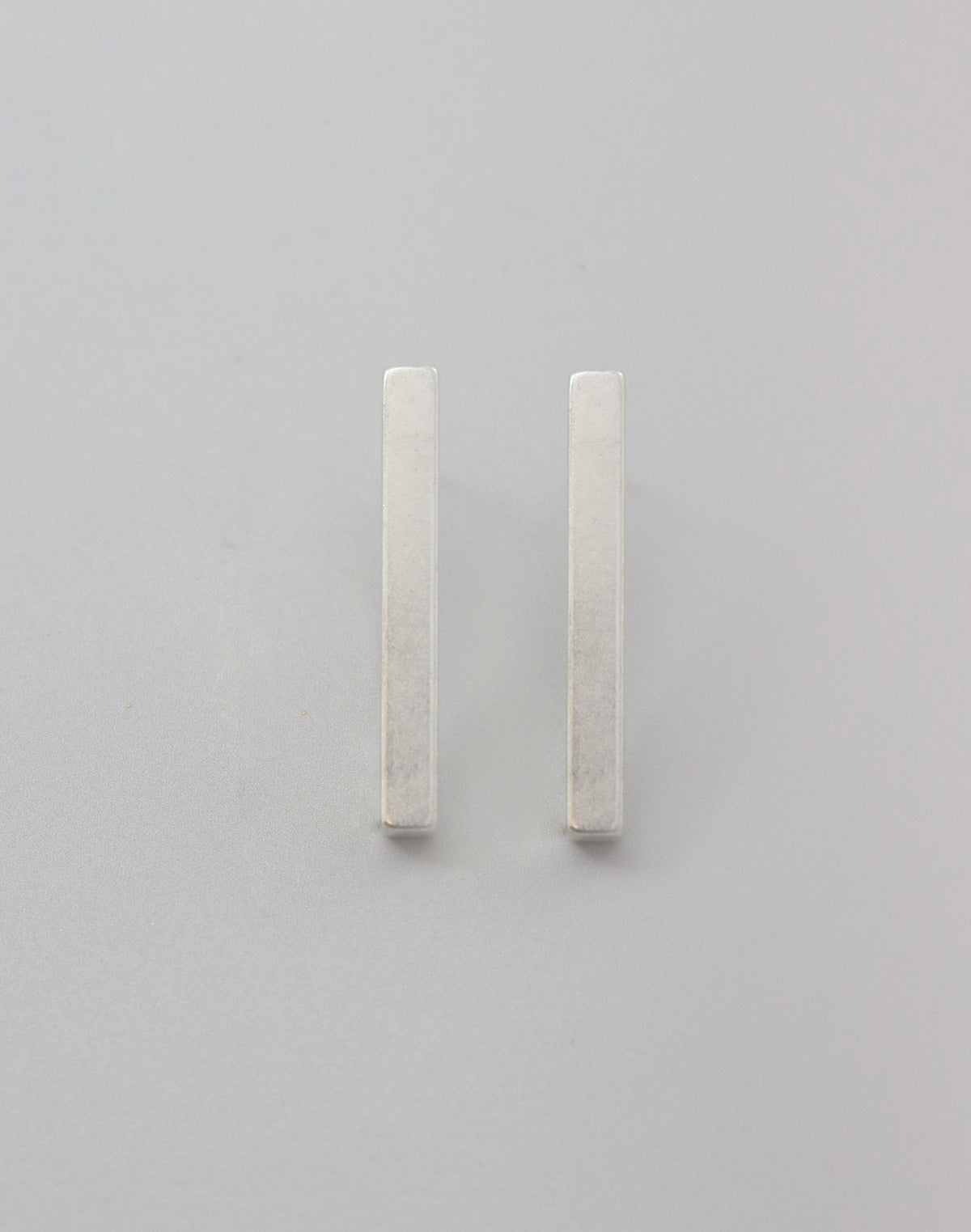 Bar Post Earring, 25x3mm, (1 pair)