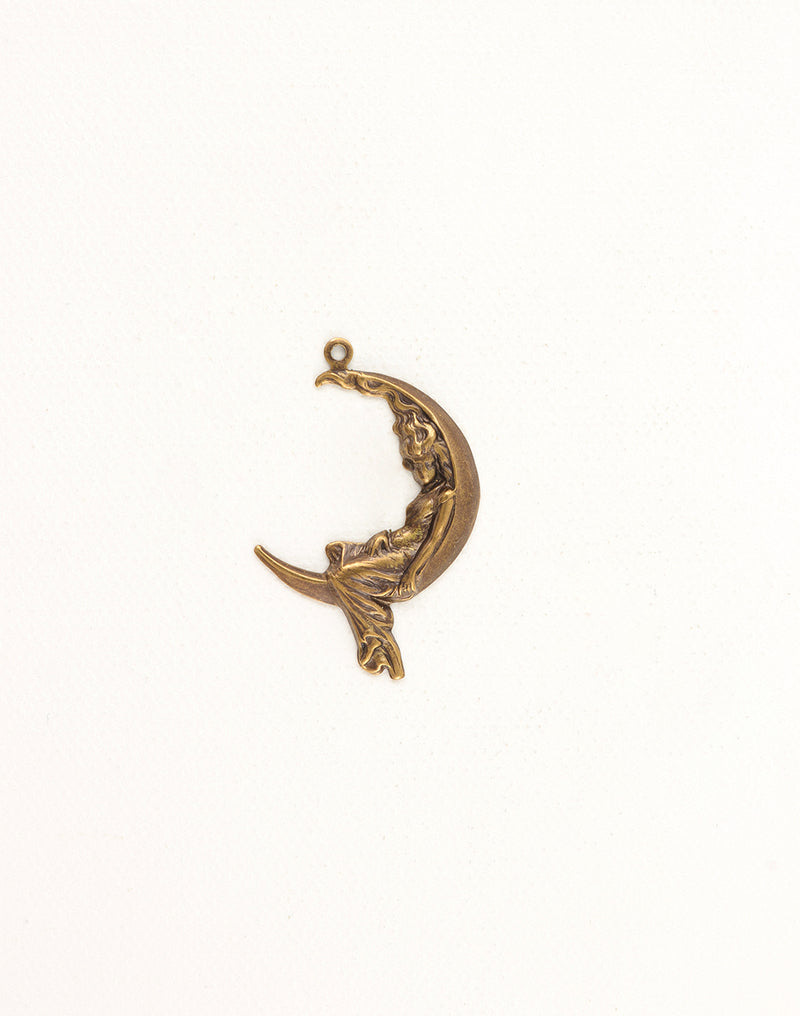 P60 Antique brass moon pendant