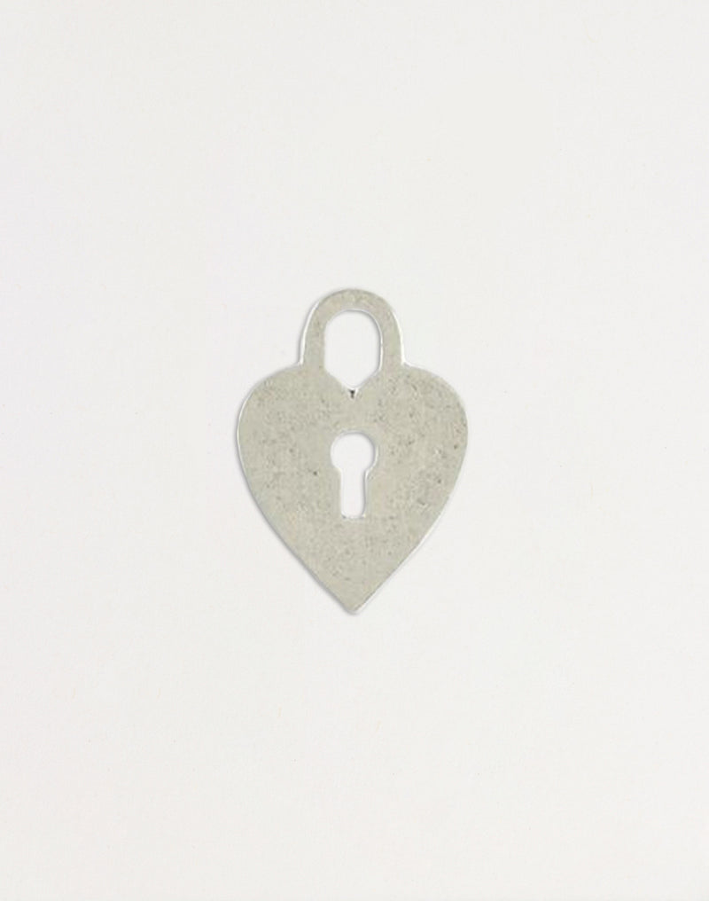 PT157-070 Heart-shaped lock pendant