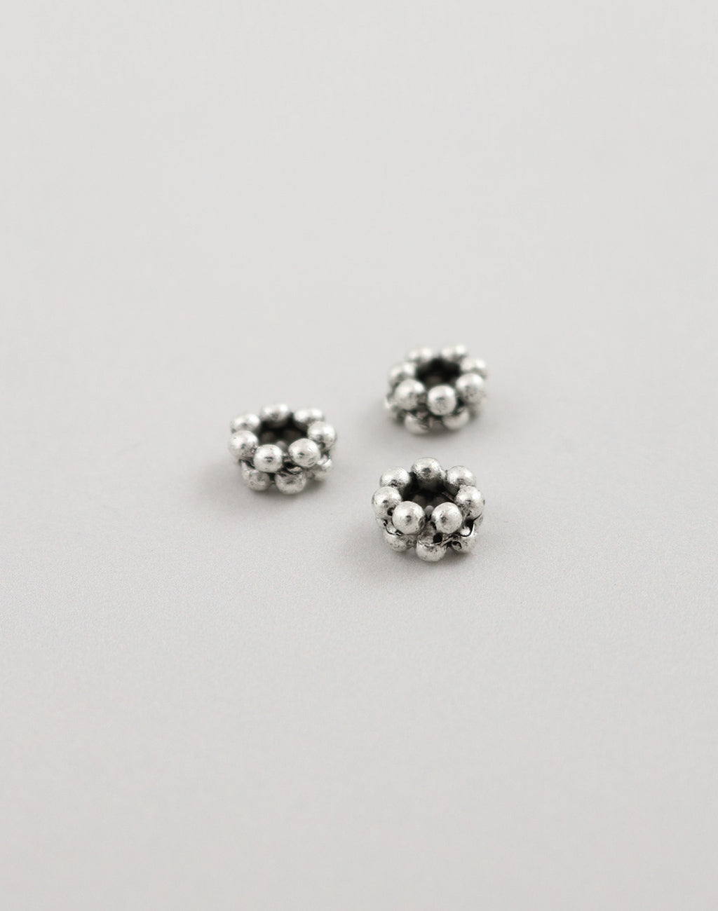 Dotted Spacer, 8mm, (3pcs)