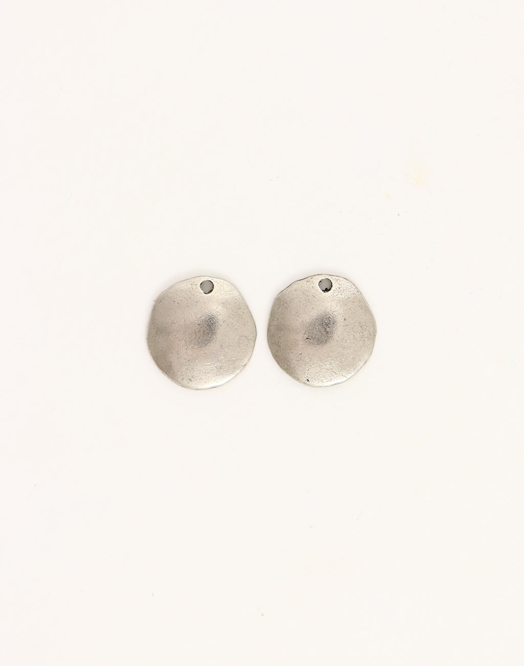 Dapped Circle, 14mm, (2pcs)