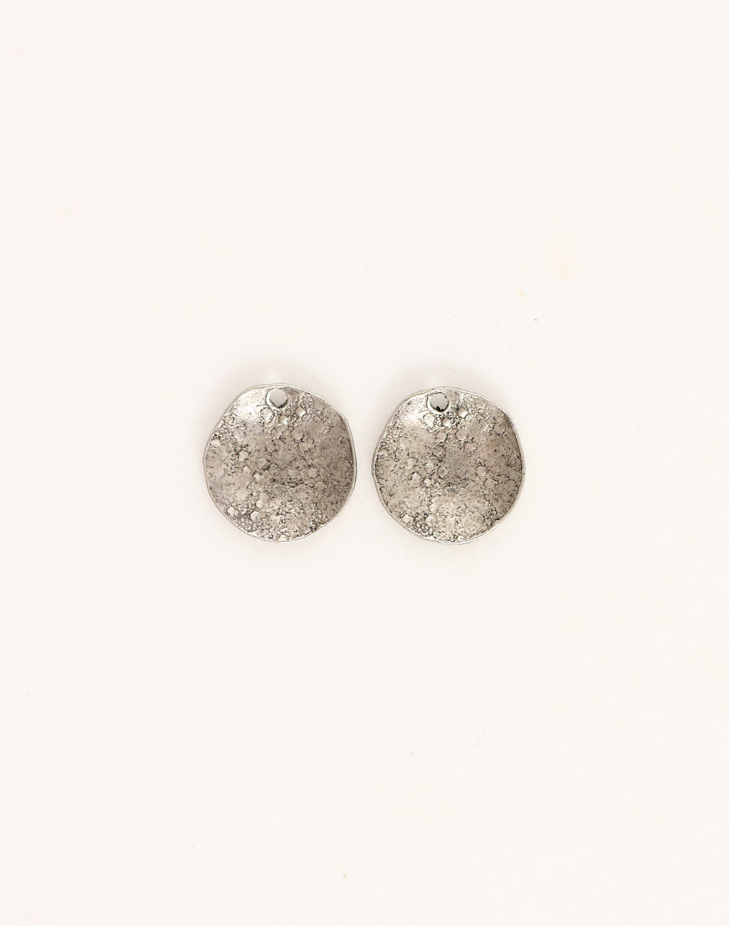 Dapped Circle, 14mm, (2pcs)
