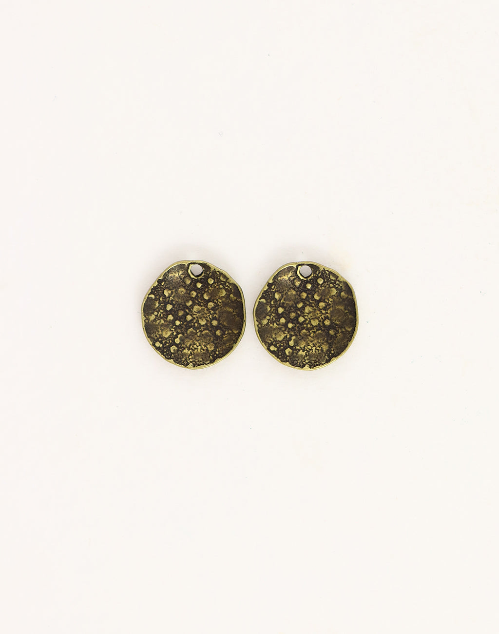 Dapped Circle, 14mm, (2pcs)