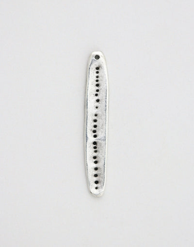 PT177-070 silver pendant with black dot details