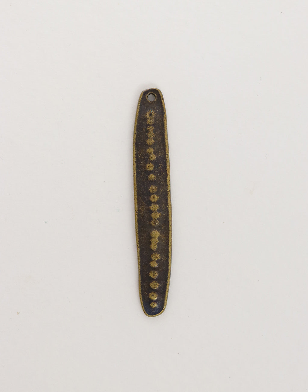 PT177-270 Back of etched metal pendant
