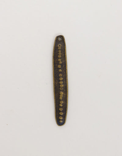 PT177-270 Back of etched metal pendant