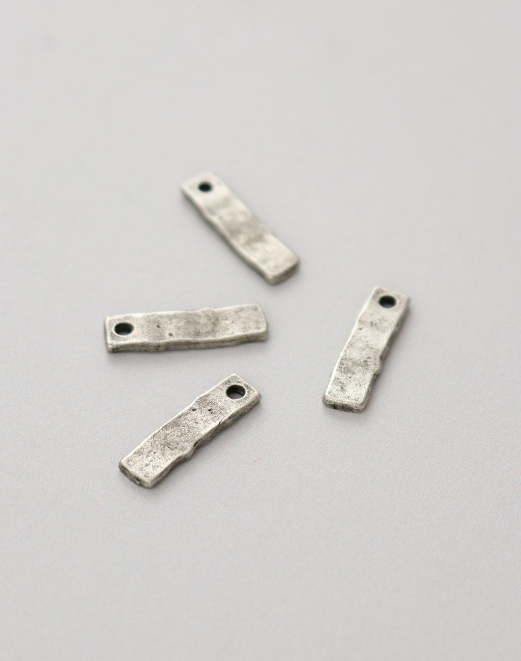 Hammered Rectangle,  17x5mm, (4pcs)