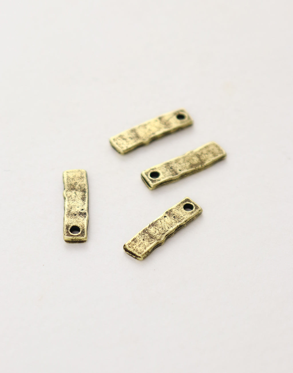 Hammered Rectangle,  17x5mm, (4pcs)