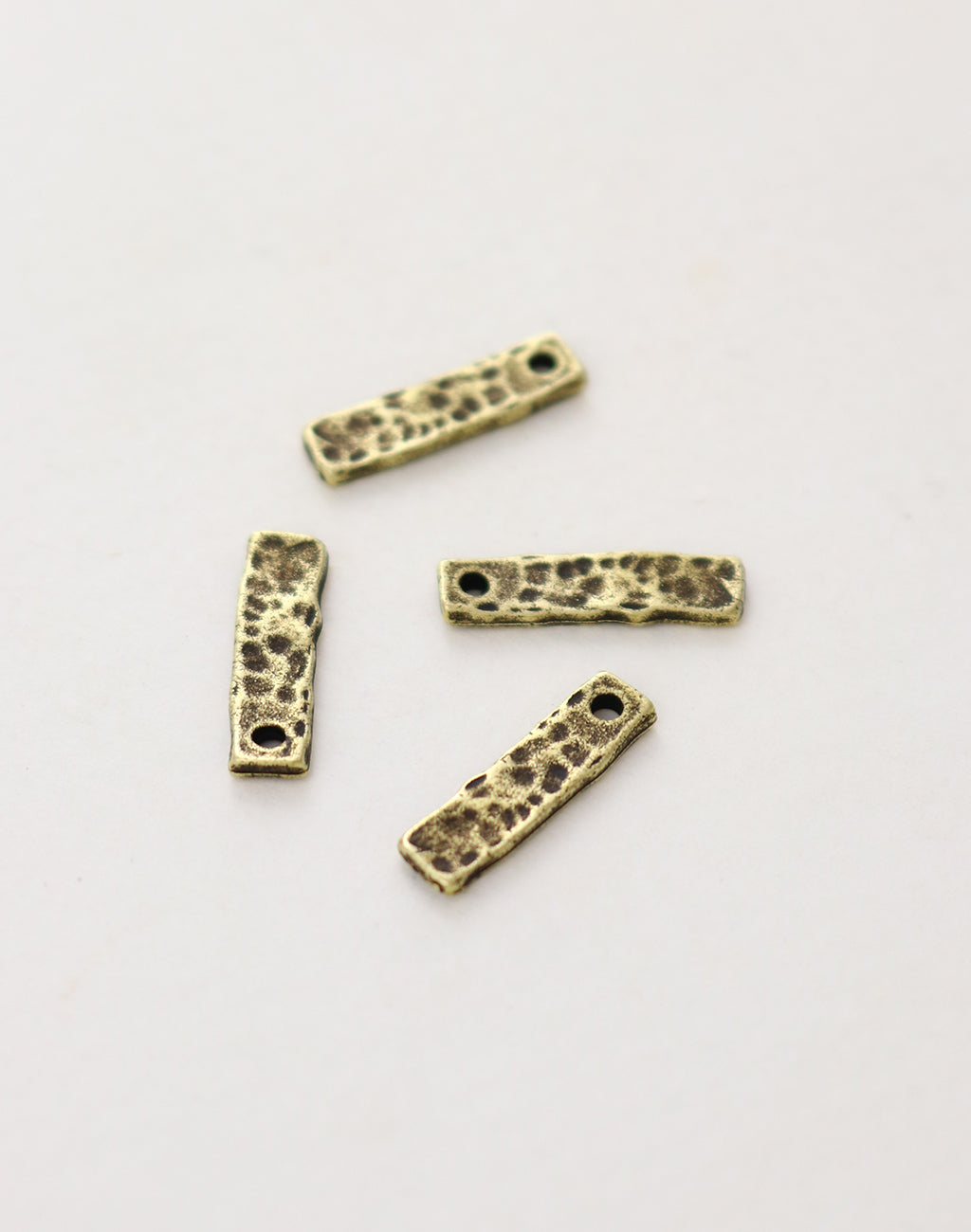 Hammered Rectangle,  17x5mm, (4pcs)