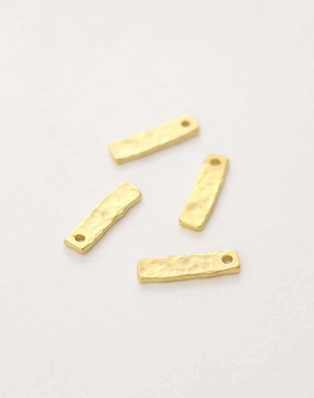 Hammered Rectangle,  17x5mm, (4pcs)