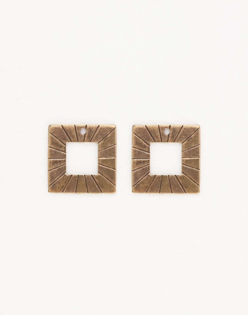 Etched Square, 18mm, (2pcs)
