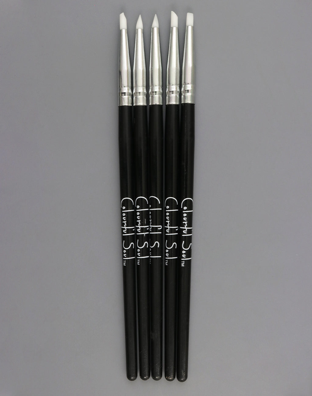 New brush set with white tips
