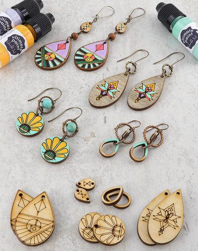 Wooden earrings with patina details